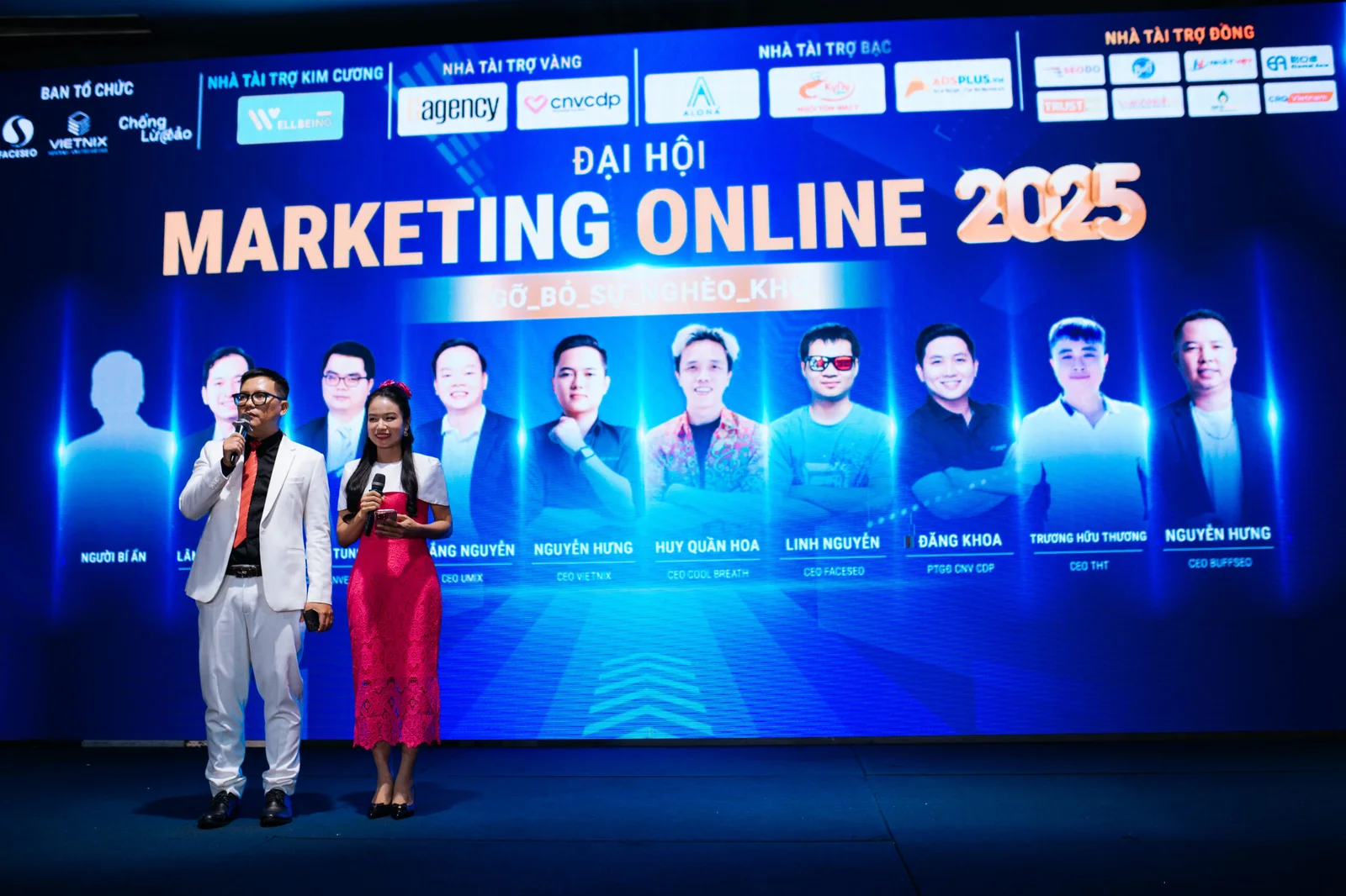 Sự kiện Đại hội Marketing Online 2025 - Gỡ bỏ sự nghèo khó